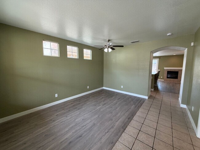 Foto del edificio - 8660 Banton Cir