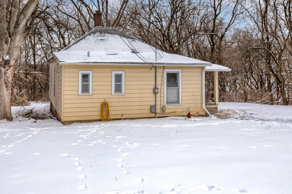 Primary Photo - 6920 S 20th St