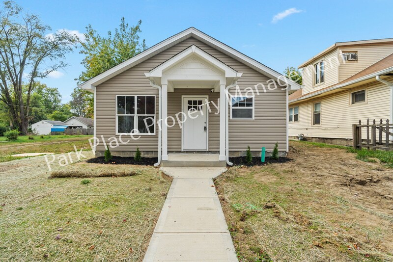 864 N Gladstone Ave, Indianapolis, IN 46201 House Rental in