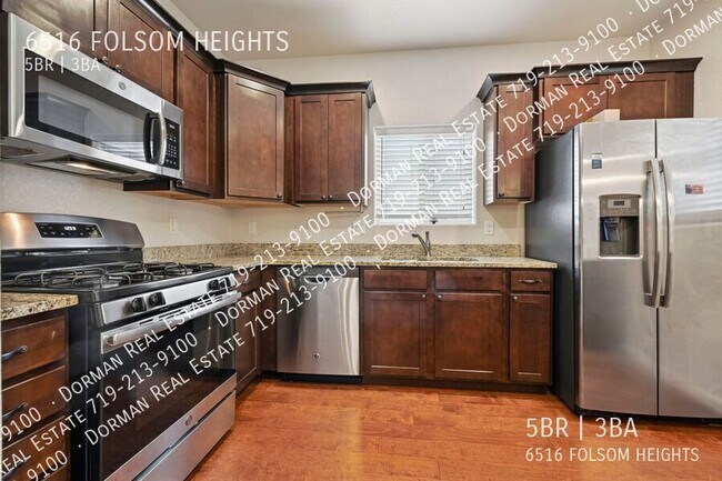 Foto del edificio - 6516 Folsom Hts