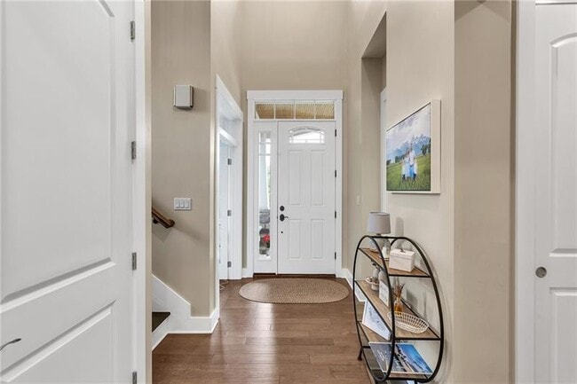 Building Photo - 5525 Fontana Ct