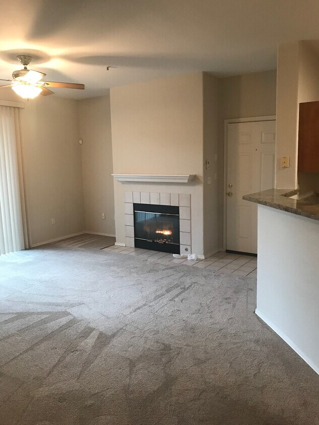 Foto principal - 1641 W Canal Cir