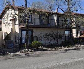Building Photo - 825 MISSION SIERRA