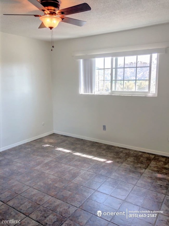 Building Photo - 2 br, 1 bath Apartment - 2808 Silver St