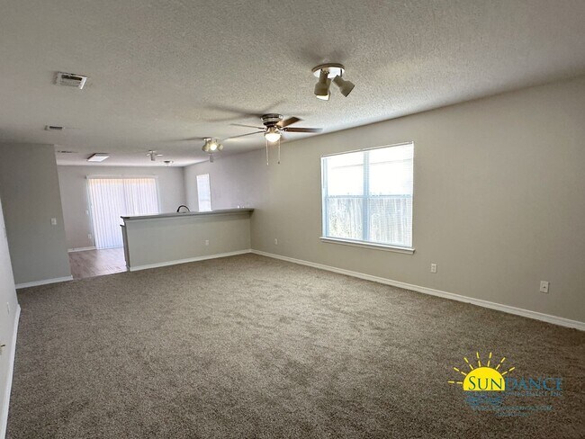 Building Photo - 7692 Chablis Cir
