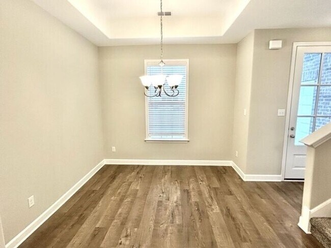 Foto del edificio - Now Leasing a 4-bedroom 2.5 bath home in Millington
