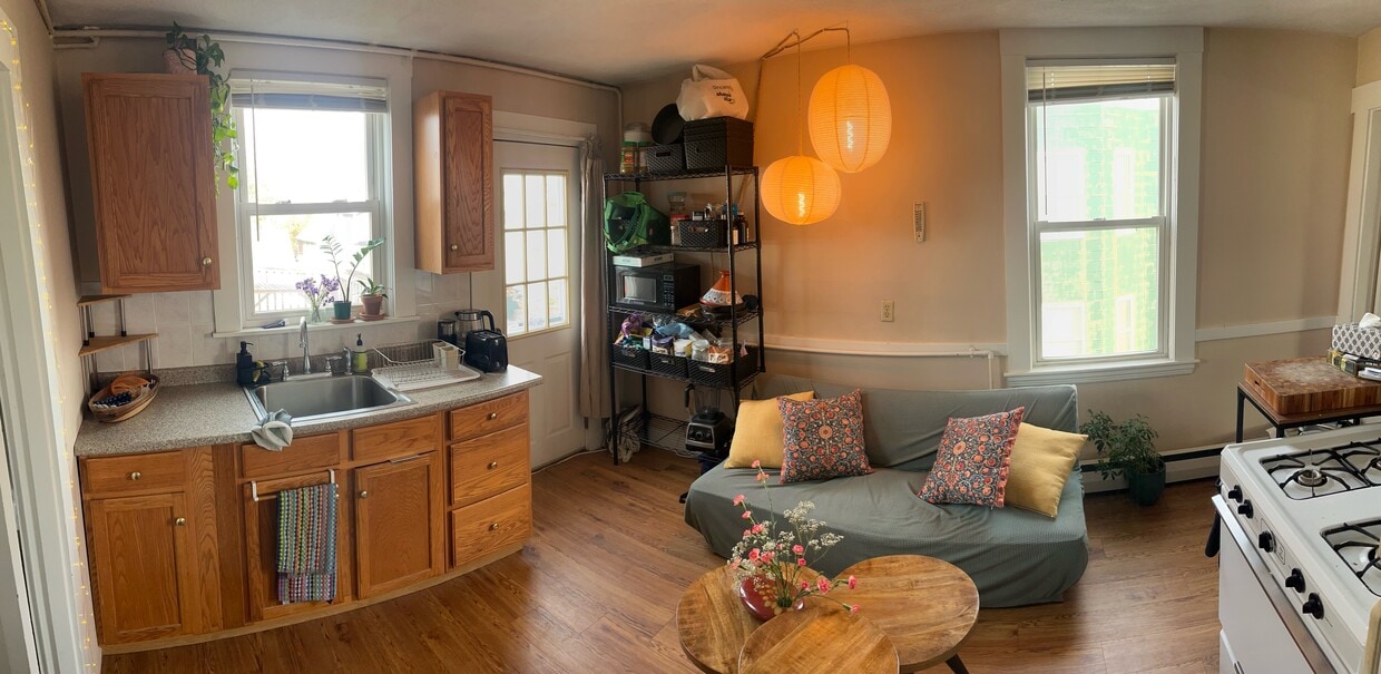 Foto principal - 17 Endicott Ave