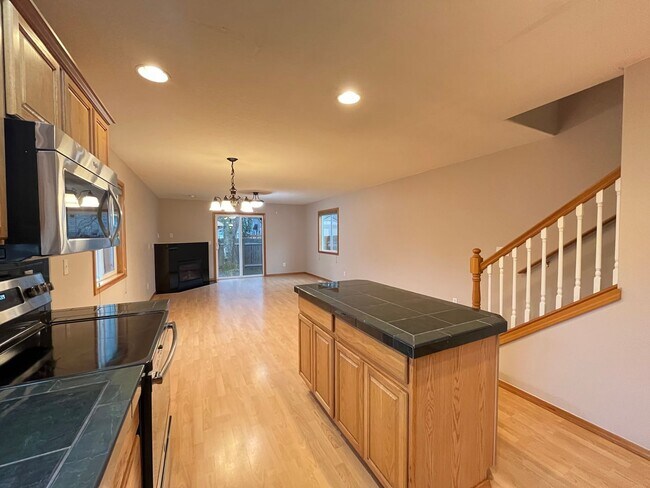 Foto del edificio - Brentwood Park Home - 3 Bedrooms, 2 baths 1,506 sq. ft.