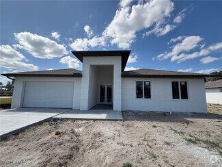 Building Photo - 1058 Bell Blvd
