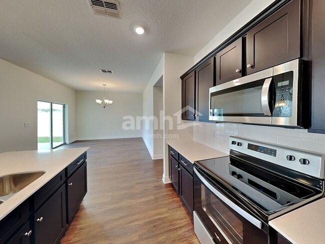 Foto del edificio - 2705 Ponds Trl