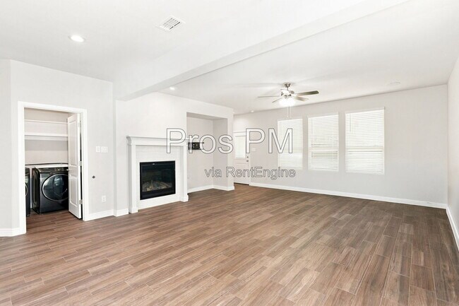 Building Photo - 1512 Brindle St