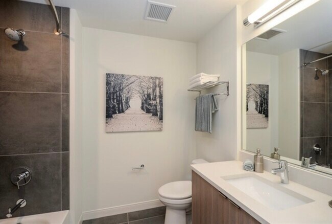 Foto del edificio - 140 S Michigan Ave