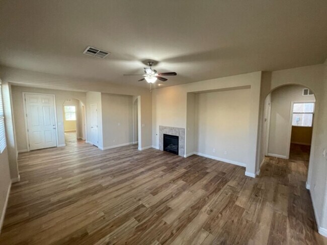Foto del edificio - AWESON SINGLE STORY HOME LOCATED IN RHODES RANCH COMMUNITY!!!