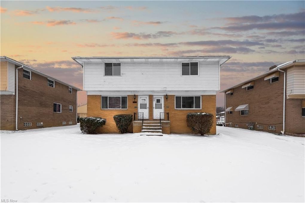 6980 Brandywine Rd, Parma Heights, OH 44130 Townhome Rentals in Parma