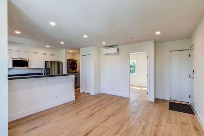 Building Photo - Now Leasing at The Gardens on Bancroft – W...