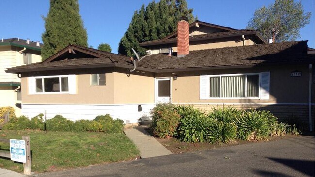 Foto del edificio - 10362 Greenwood Ct