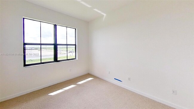 Building Photo - 15650 SW 136th St