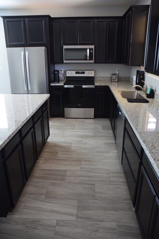 Cocina - 8547 E Osage Ave