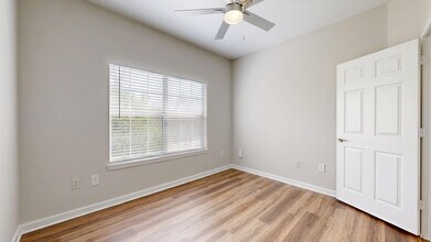 Interior Photo - Colonnade