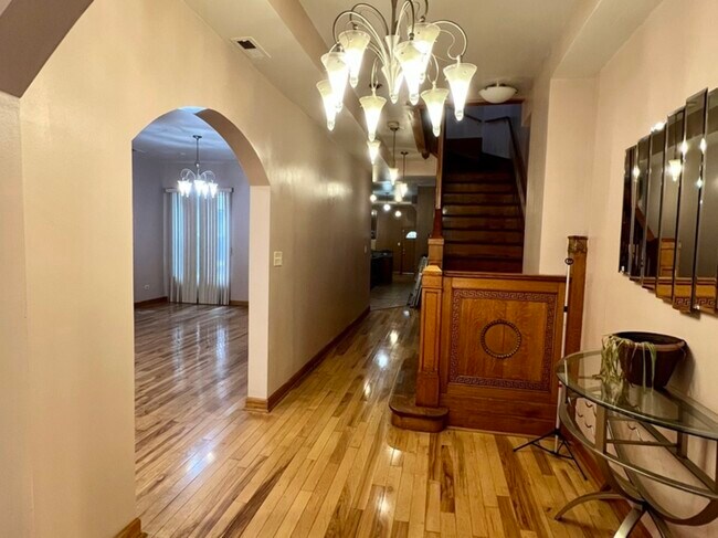 Foto del edificio - 3408 W Monroe St