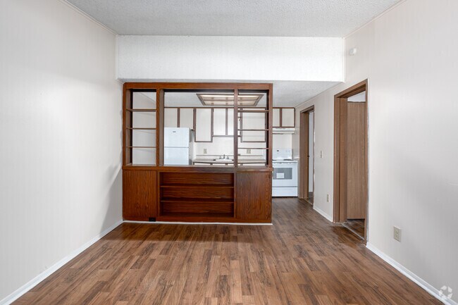 1 dormitorio, 1 baño - 676 pies cuadrados - Sala de estar - Poplar Springs Apartments