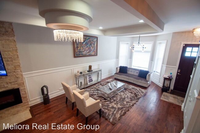 Building Photo - 3 br, 3.5 bath House - 5317 S Prairie Ave