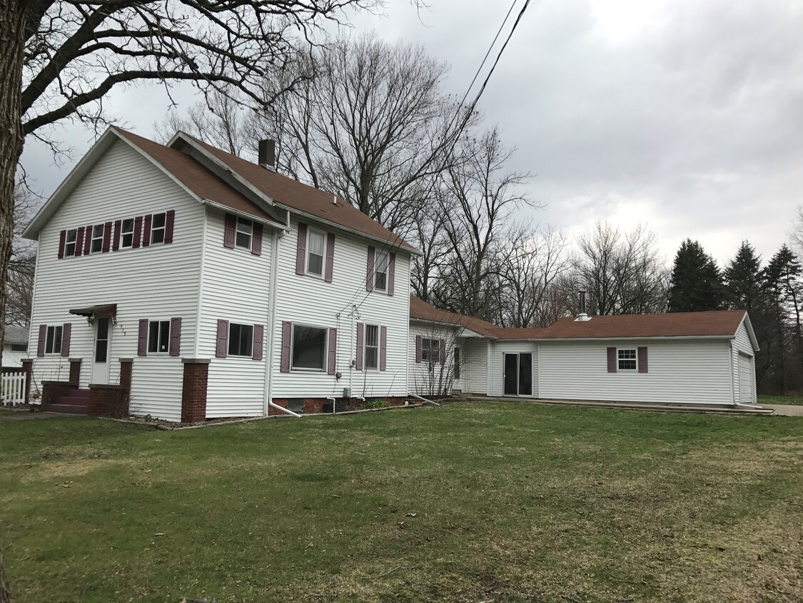 Foto principal - 915 W Webster St