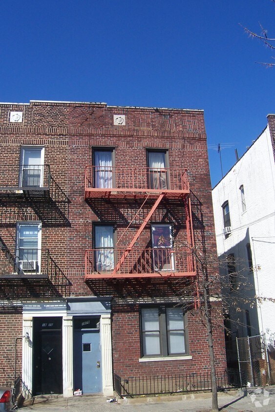 Primary Photo - 18-79 Troutman St