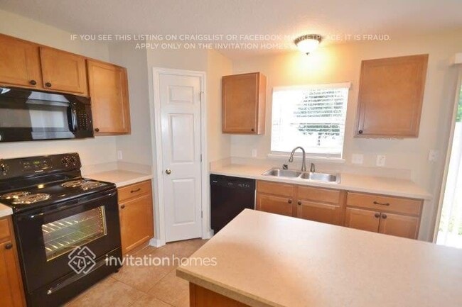 Foto del edificio - 2524 Palmetto Ridge Cir
