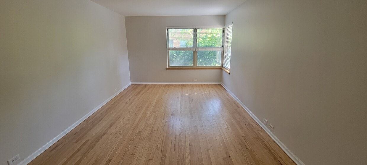 Foto principal - 4957 N Wolcott Ave