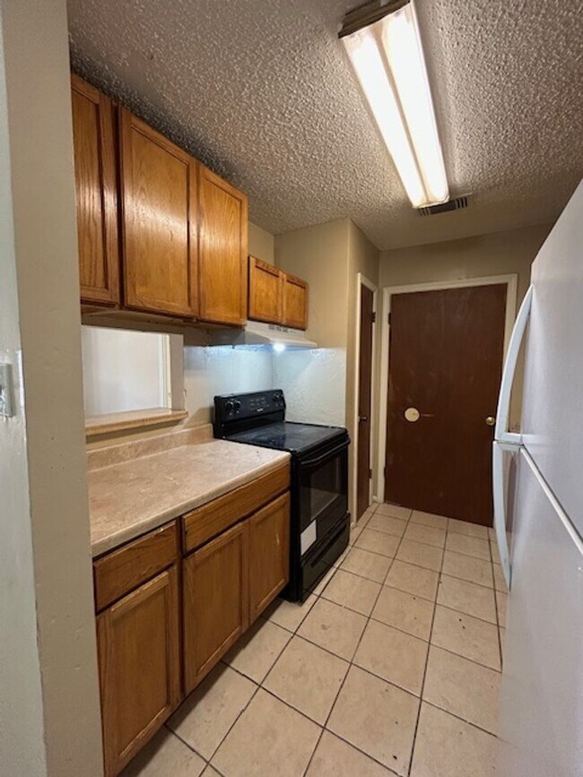 Foto del edificio - 751 Hammond Manor Dr