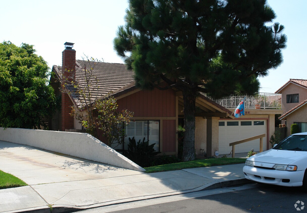 Building Photo - 17132 Harbor Bluffs Cir