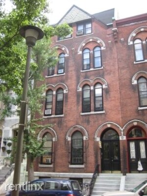 Primary Photo - 2208 Saint James St