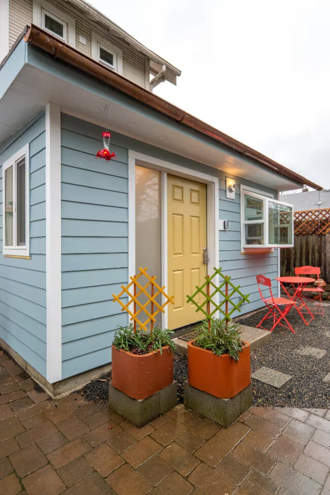 Foto del edificio - 3924 SE Grant Ct