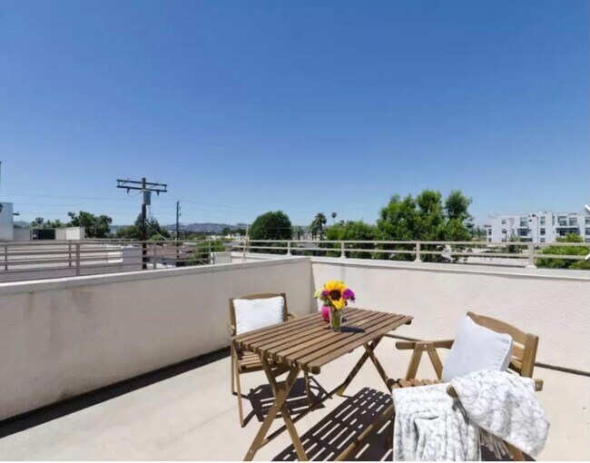 Roof area - 11853 Burbank Blvd