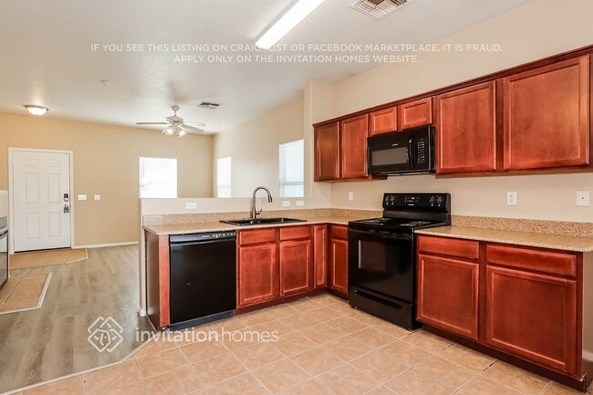 Foto del edificio - 5930 W Getty Dr