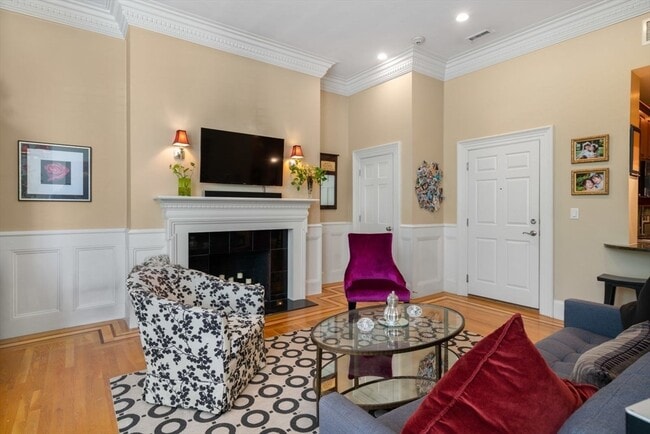 Foto del edificio - 322 Beacon St