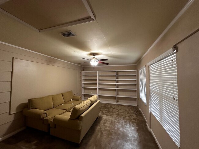 Foto del edificio - 263 N Villas Ct