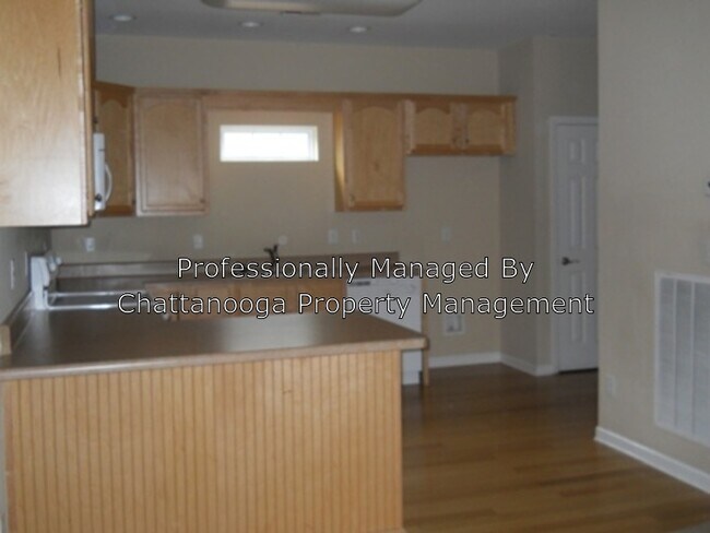 Building Photo - 917 Callaway Ct