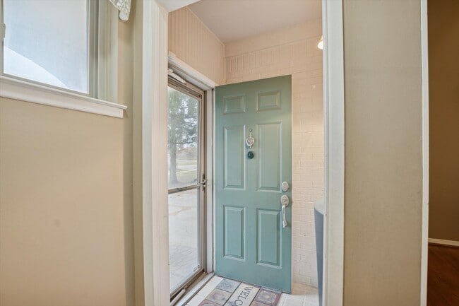 Foto del edificio - 4254 Halkirk Dr