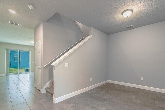 Foto del edificio - Beautiful 3/2.5 Townhouse in Winter Park