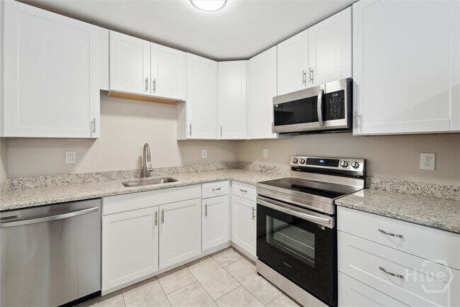 Foto del edificio - 1315 E 55th St