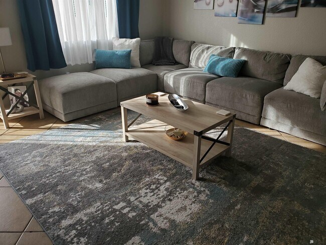 Foto del edificio - 4234 W 21st Ln