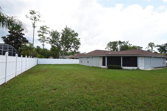 Foto del edificio - 14 Ryley Ln