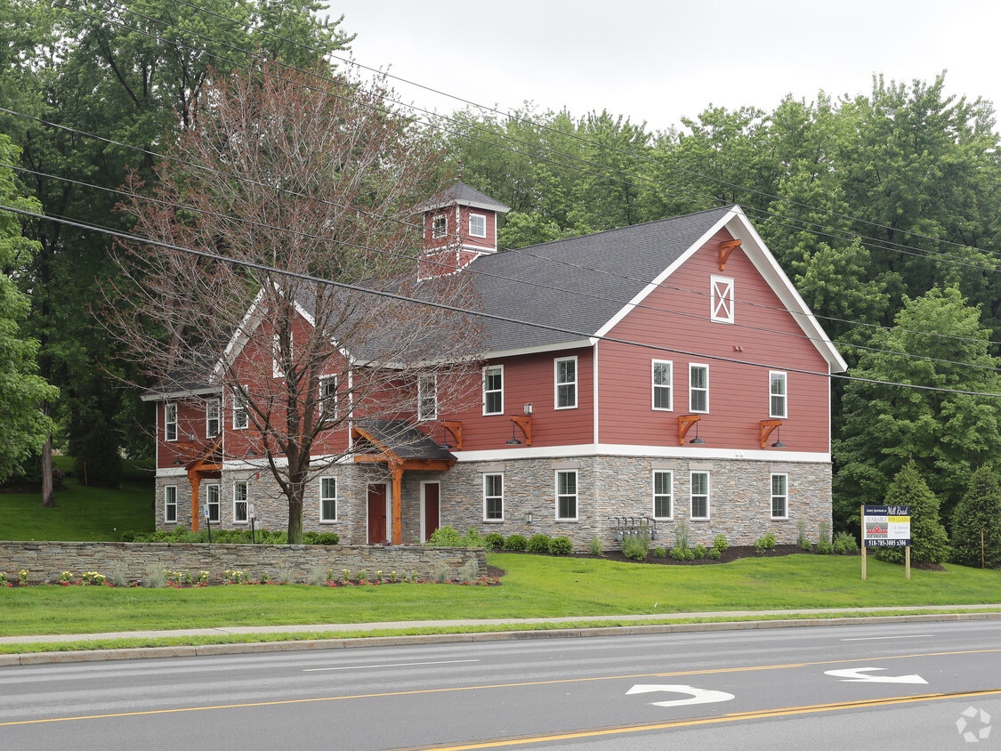 Primary Photo - Mill Road Apartments