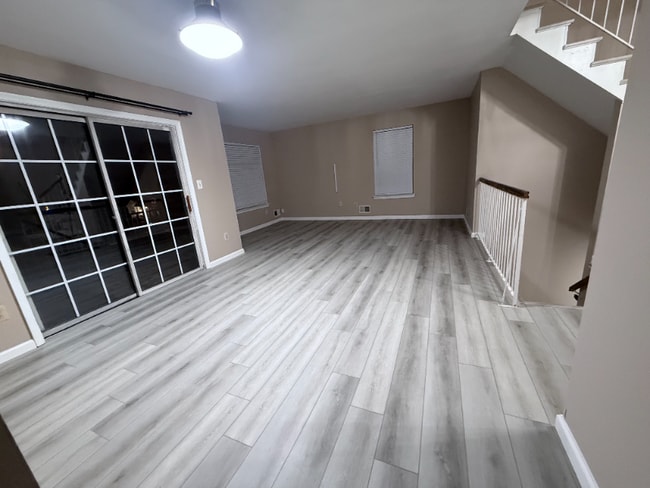 Building Photo - 708 Stony Brook Way