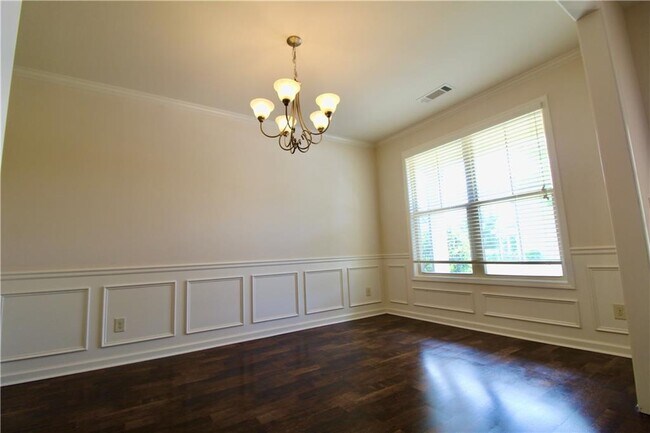 Foto del edificio - 5915 Waterway Pl