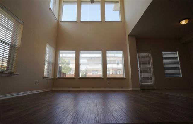 Building Photo - 8738 Bigelow Dr