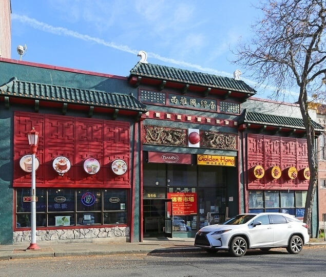 The Golden Hong Market is just one of the many great destinations in Chinatown