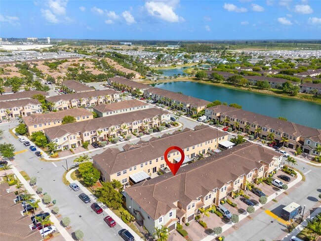 Foto del edificio - 1429 SE 23rd Terrace